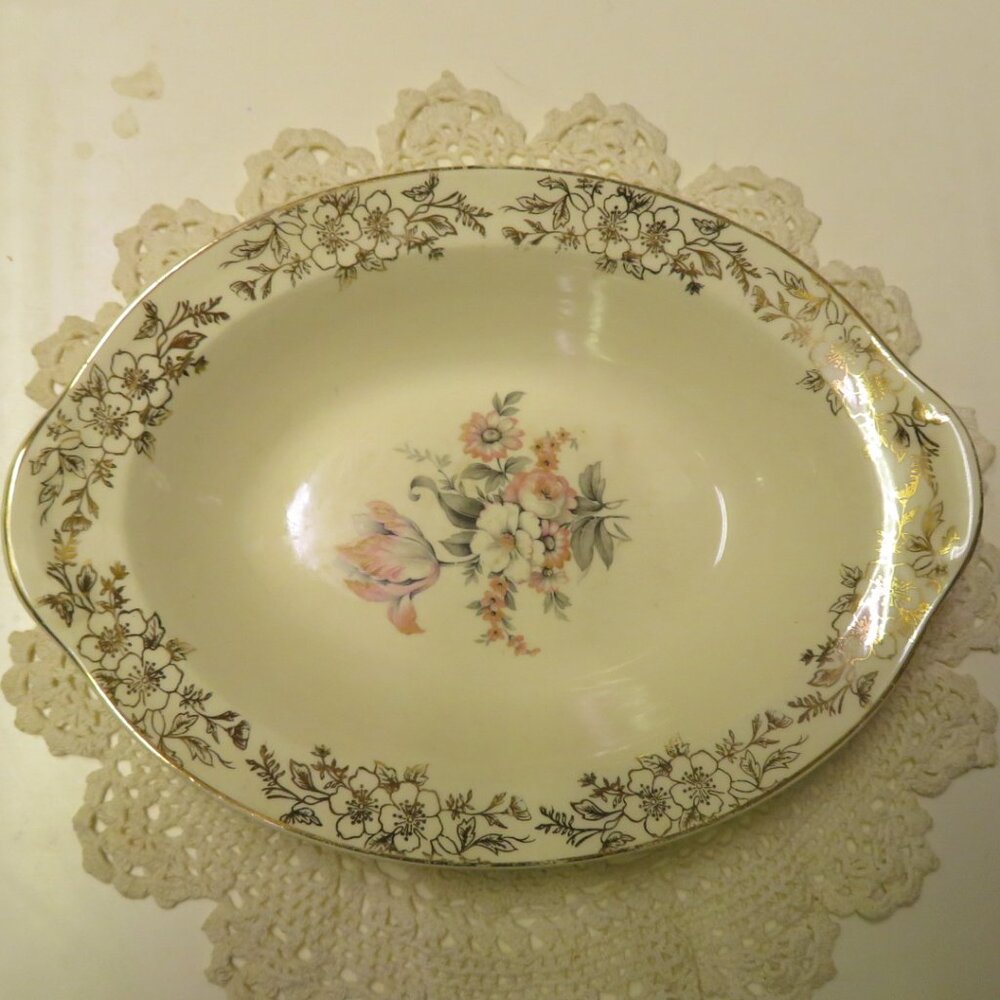 Taylor Smith Oval Serving Dish Vintage 9" (DK678)